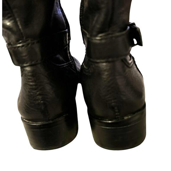 Antonio Melani Knee High Riding Boots in Black Leather w/One Inch Heel Size 8M - Picture 6 of 11